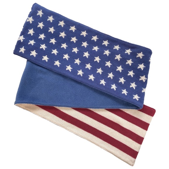 GAP Accessories - GAP Scarf American Flag Stars + Stripes Print Knitted/ Fleece Red White and Blue